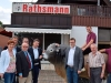 Unterwegs im Emsland, konkret bei der Metzgerei Rathsmann in Lünne, im August 2017 mit den Agrarpolitikern der CDU-Landtagsfraktion. (Foto: Lingener Tagespost)