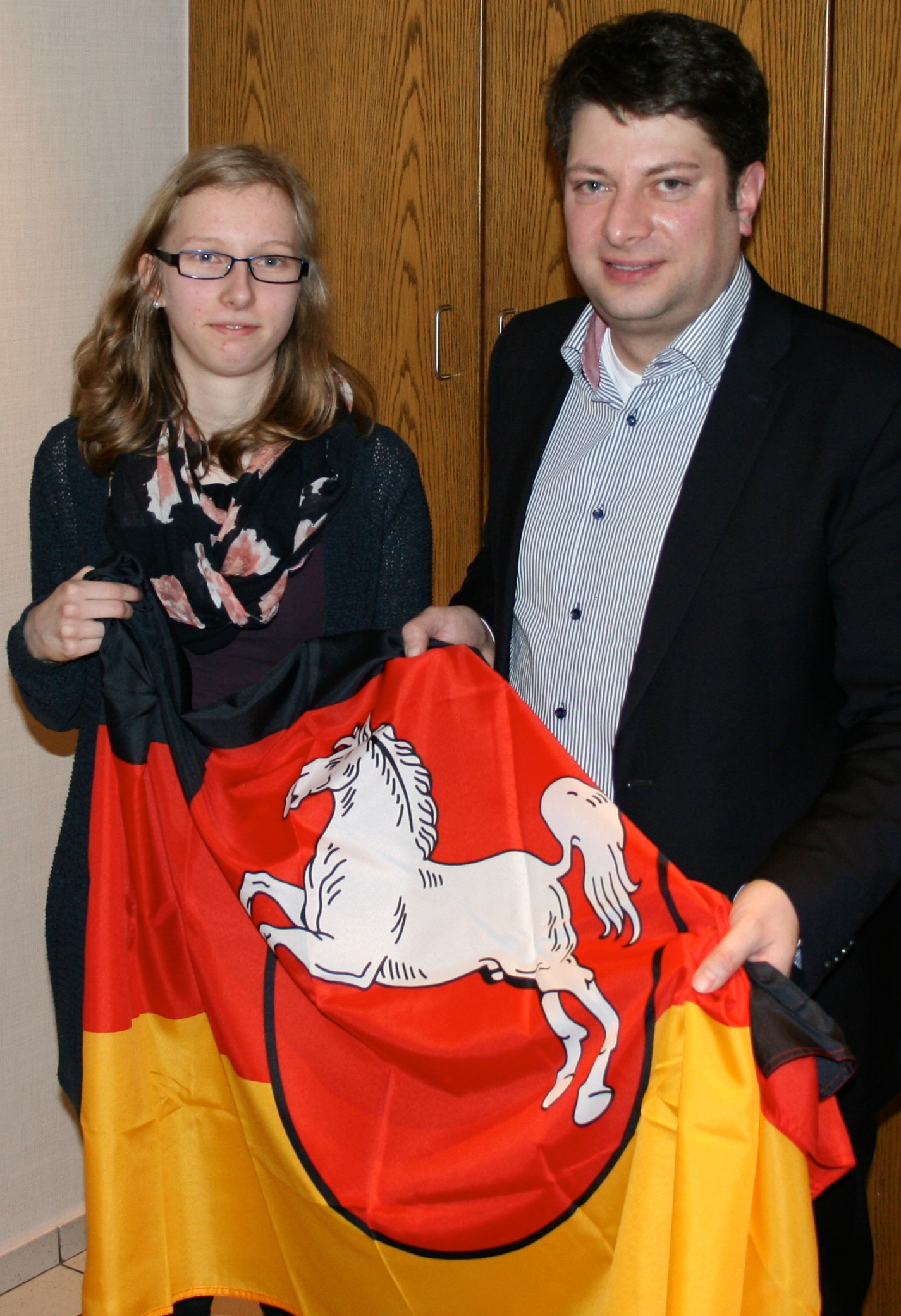 2015: Jana Klose aus Bersenbrück begleitet mich eine Woche lang im Rahmen des Hospitationsprogrammes "Schüler begleiten Abgeordnete" des Niedersächsischen Landtages.
