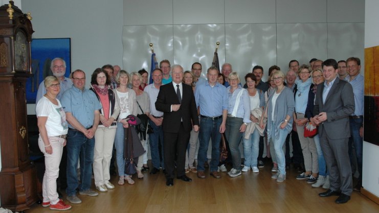 Erinnerungsfoto im Büro des Landtagspräsidenten. Foto: Landtag