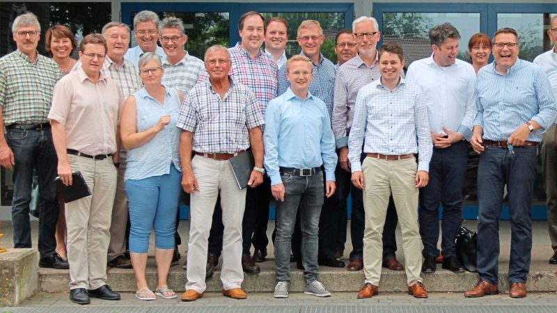 Die Mitglieder der CDU/FDP/CDW-Gruppe haben die IGS Fürstenau besucht, um sich einen eigenen Eindruck über deren Zustand zu verschaffen.